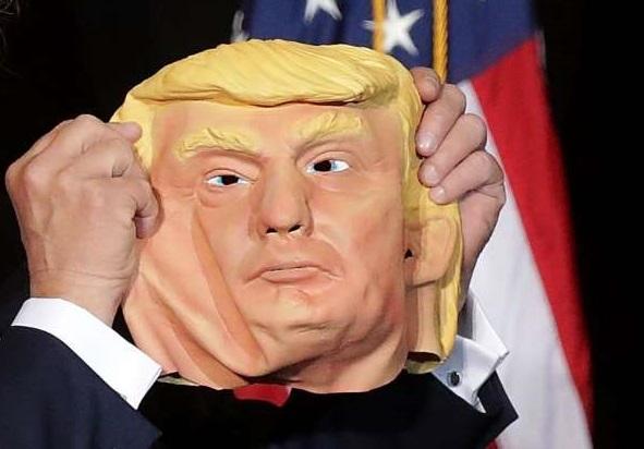 اقدام به قتل با ماسک دونالد ترامپ اقدام به قتل با ماسک دونالد ترامپ