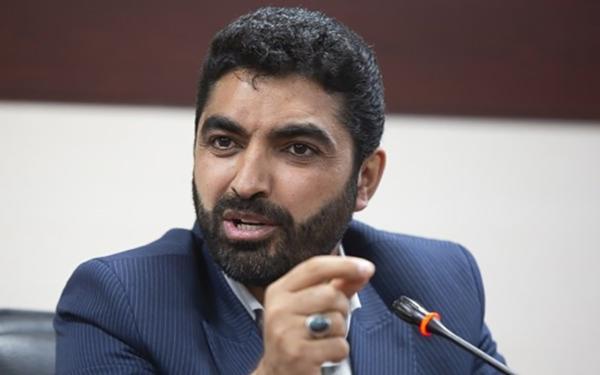 انتقاد نماینده مجلس از عزیزی خادم: درباره جادوگری در فوتبال انتقاد نماینده مجلس از عزیزی خادم: درباره جادوگری در فوتبال شرح دهید