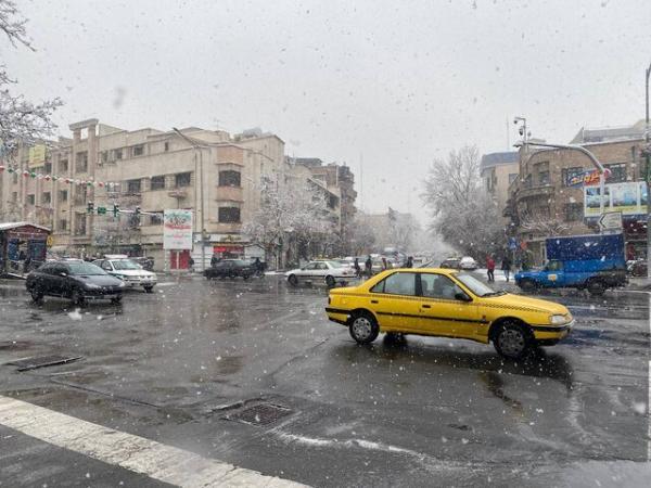بارش برف و باران در تهران، احتمال وقوع بهمن در ارتفاعات